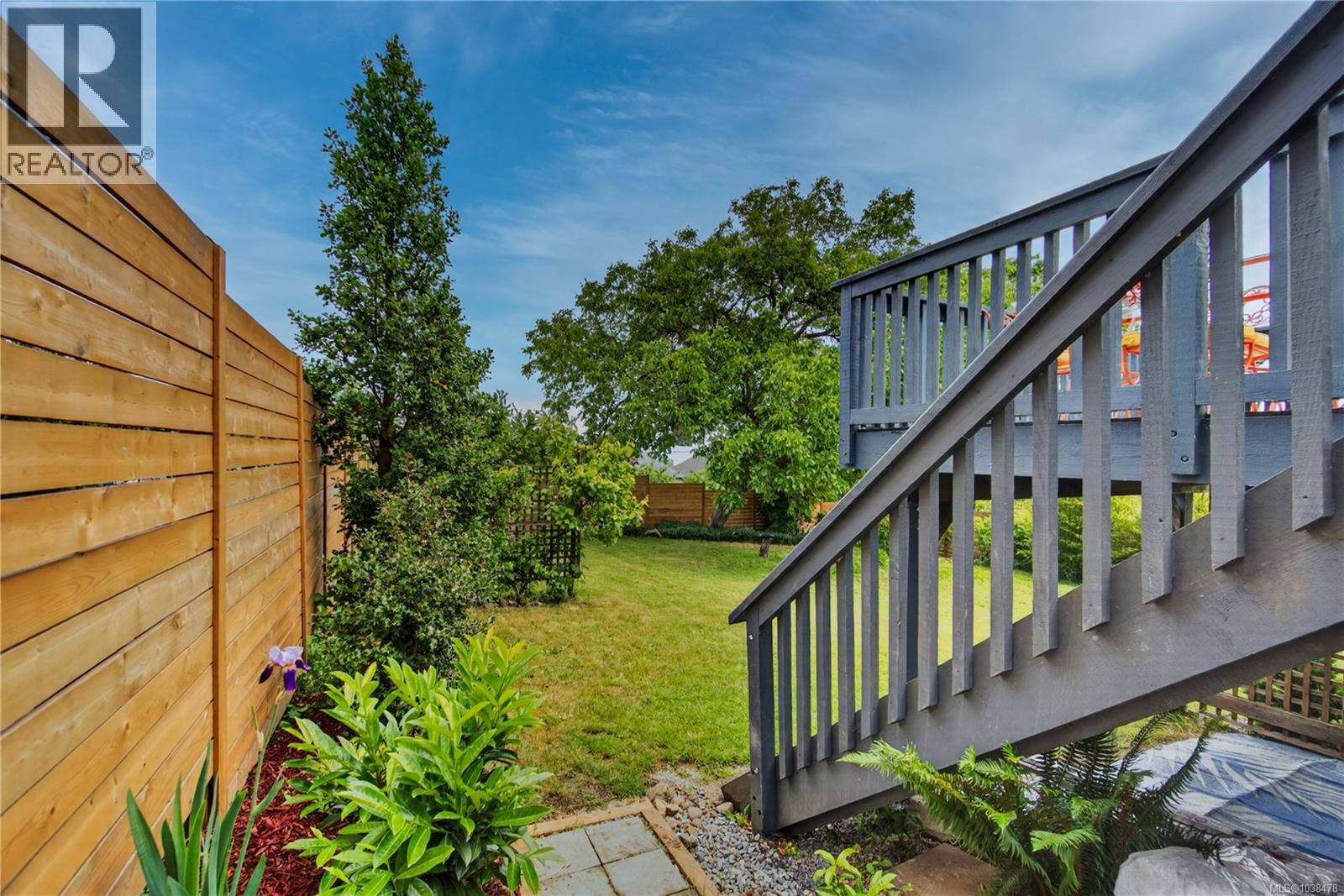 636 Kennedy St - 68