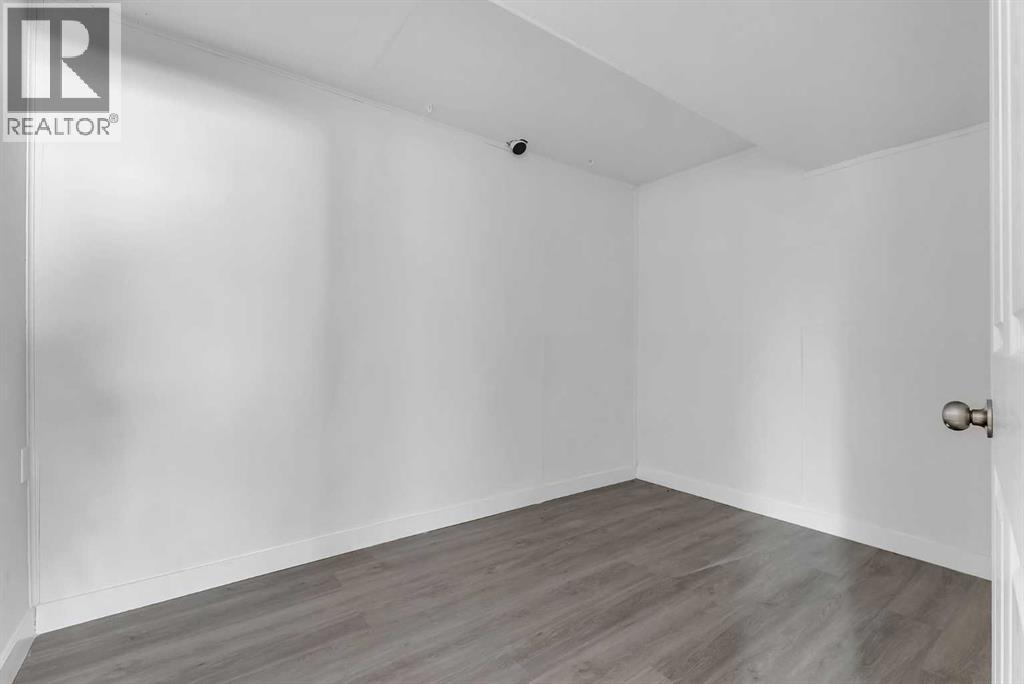 214 Rundleview Close NE - 31