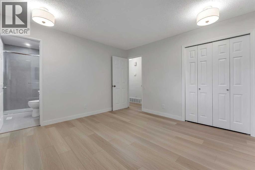 214 Rundleview Close NE - 18