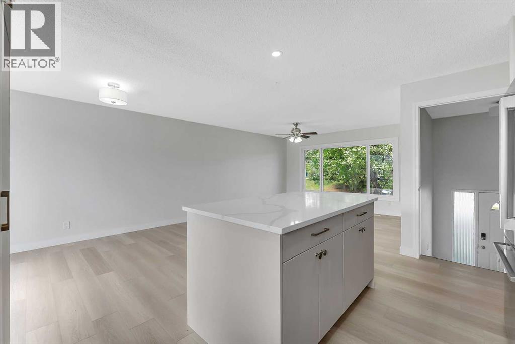 214 Rundleview Close NE - 11