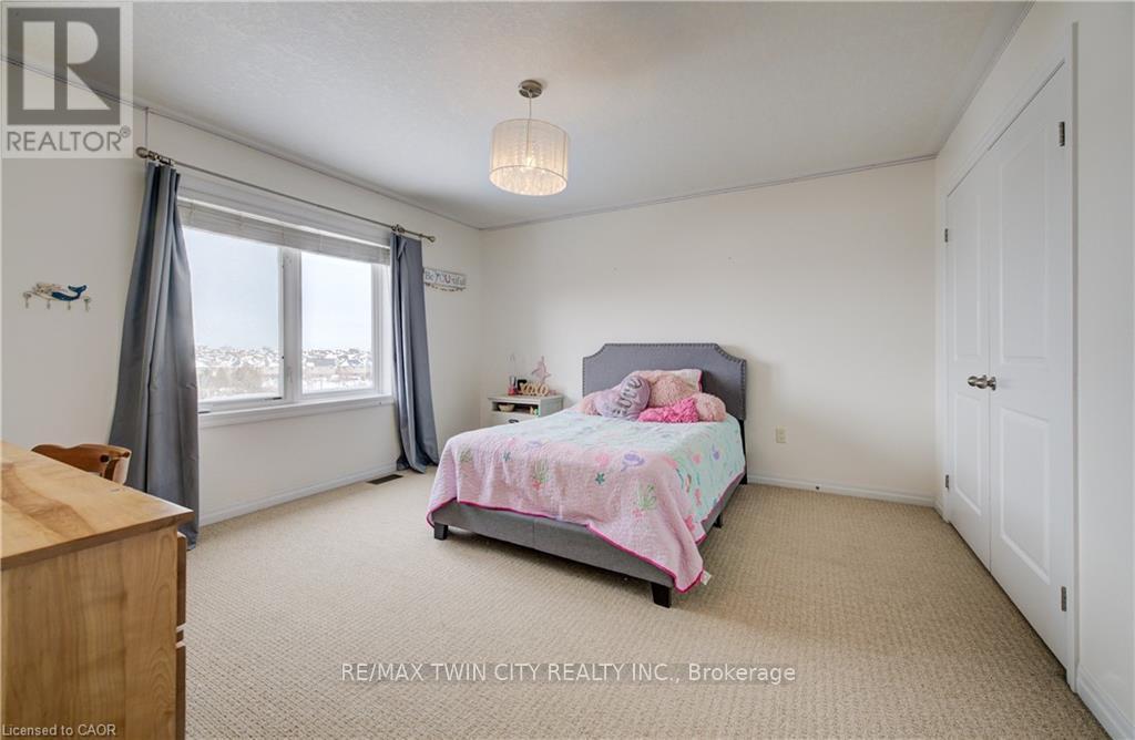 268 EVENS POND CRESCENT - 29