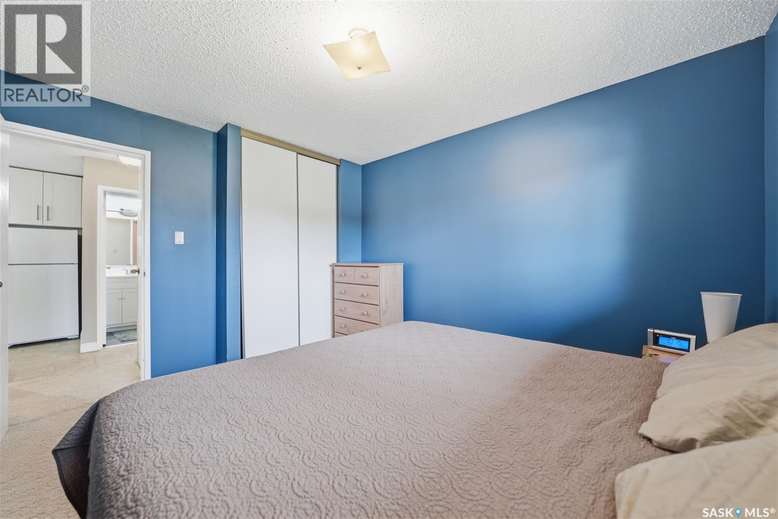 #205 139 ST LAWRENCE COURT - 19