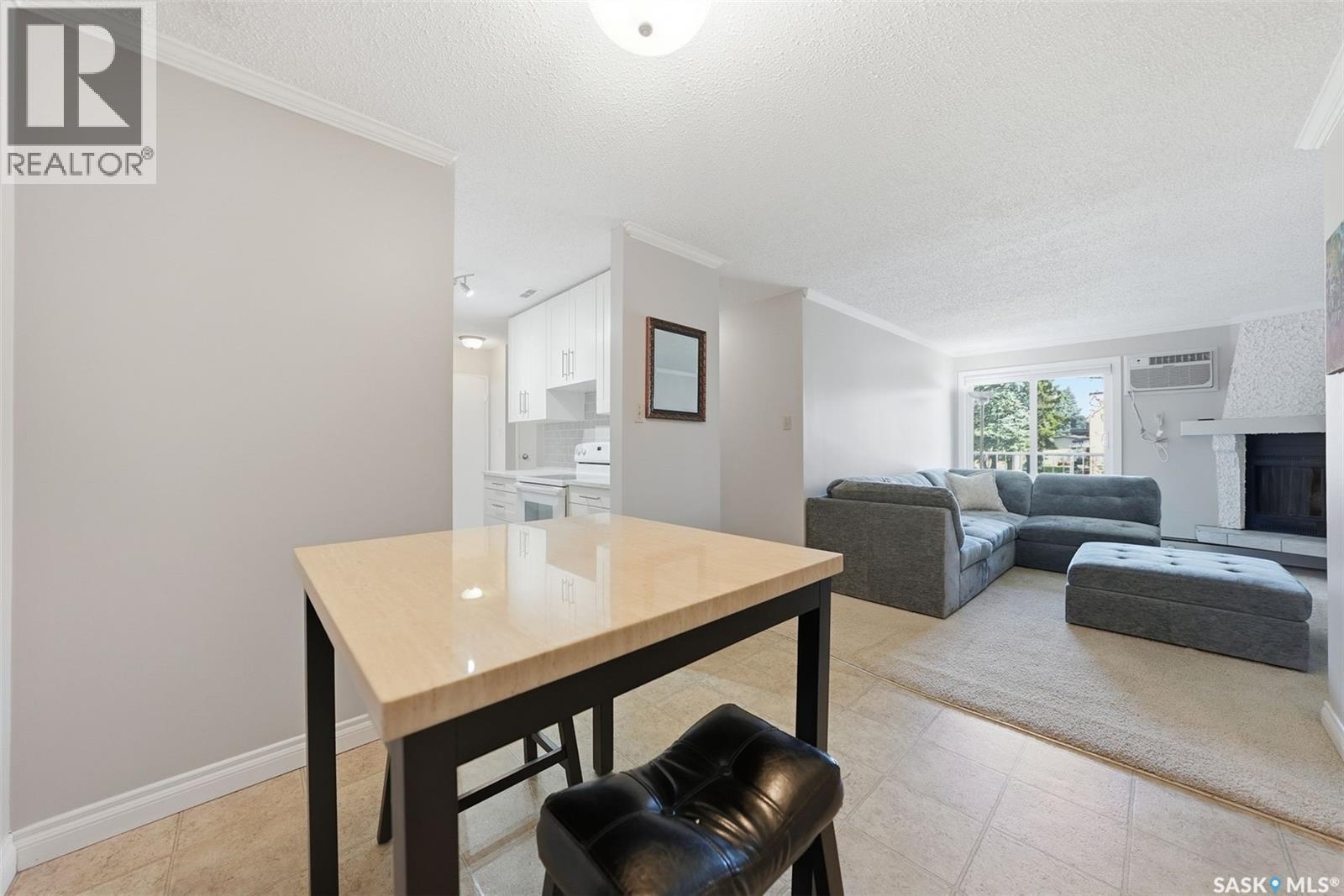 #205 139 ST LAWRENCE COURT - 5