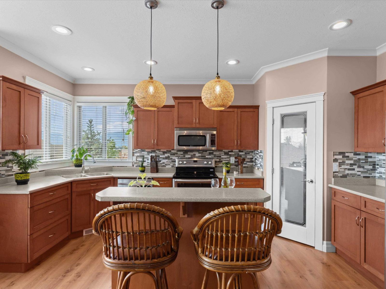 8505 UNITY DRIVE, Eastern Hillsides