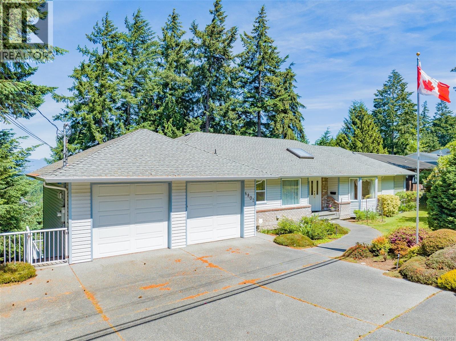 4802 Laguna Way - 1