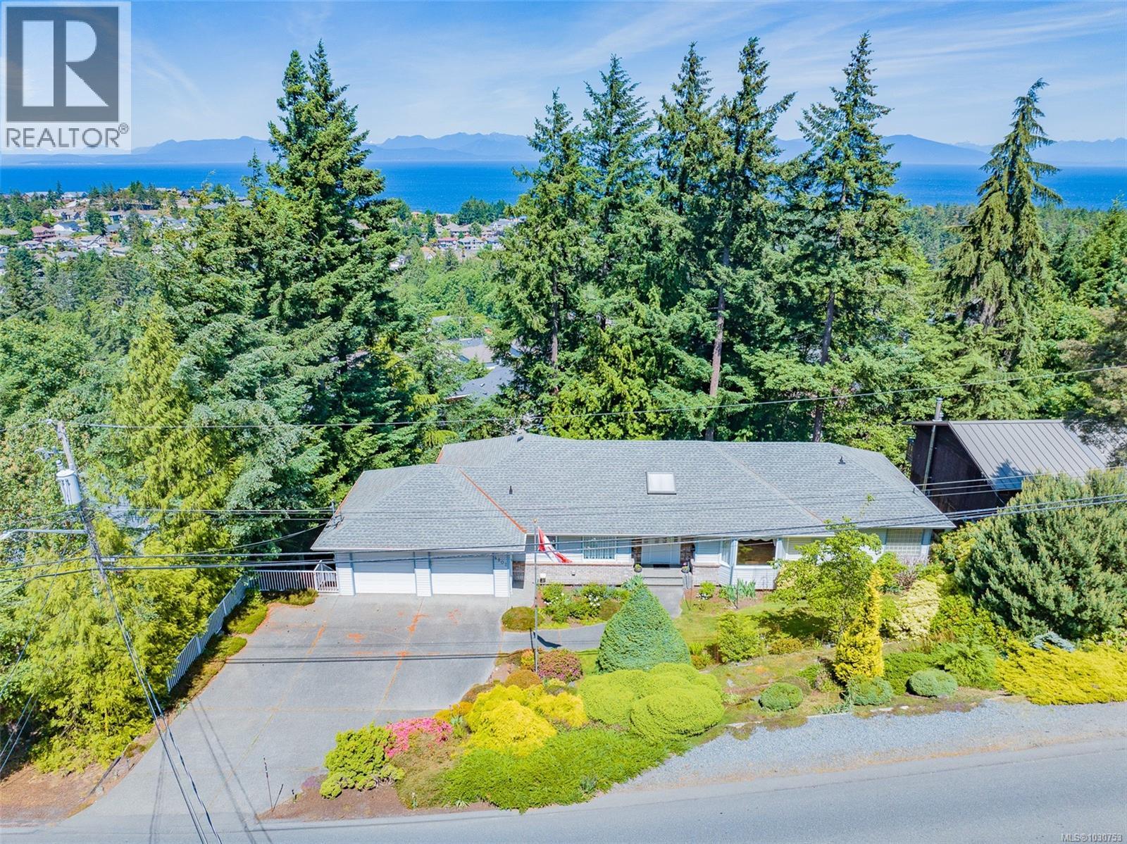 4802 Laguna Way - Image 2