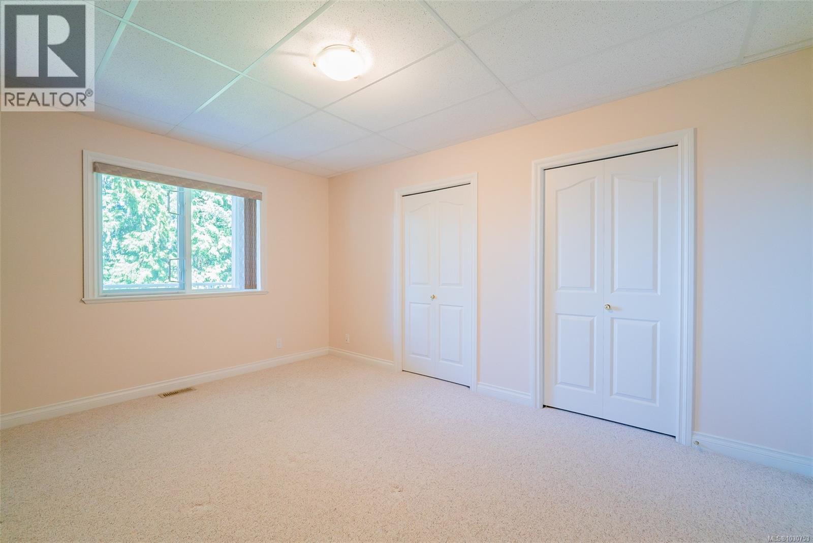 4802 Laguna Way - 22