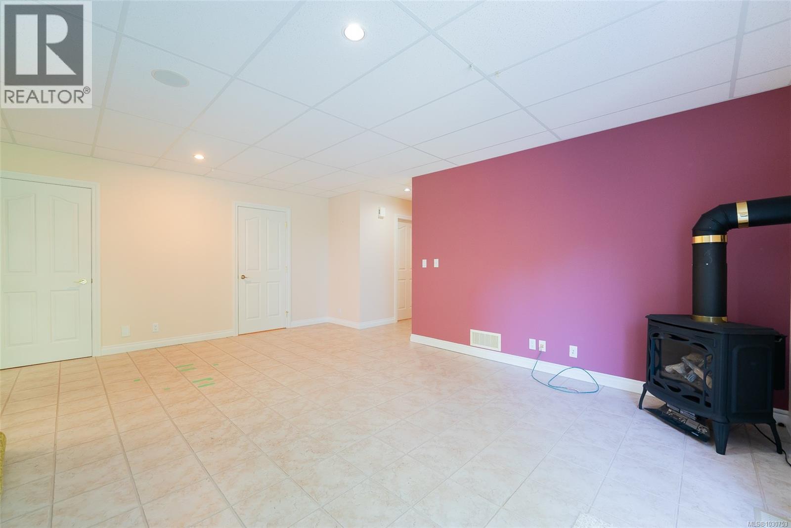 4802 Laguna Way - 30