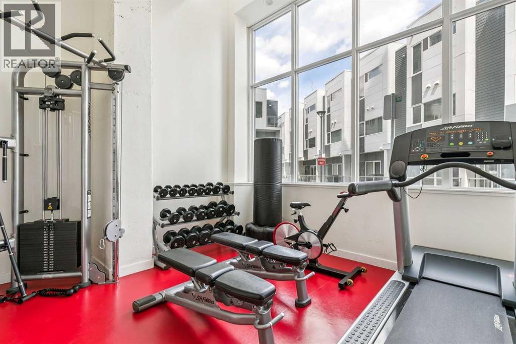 #1205 10 Brentwood Common NW - 15