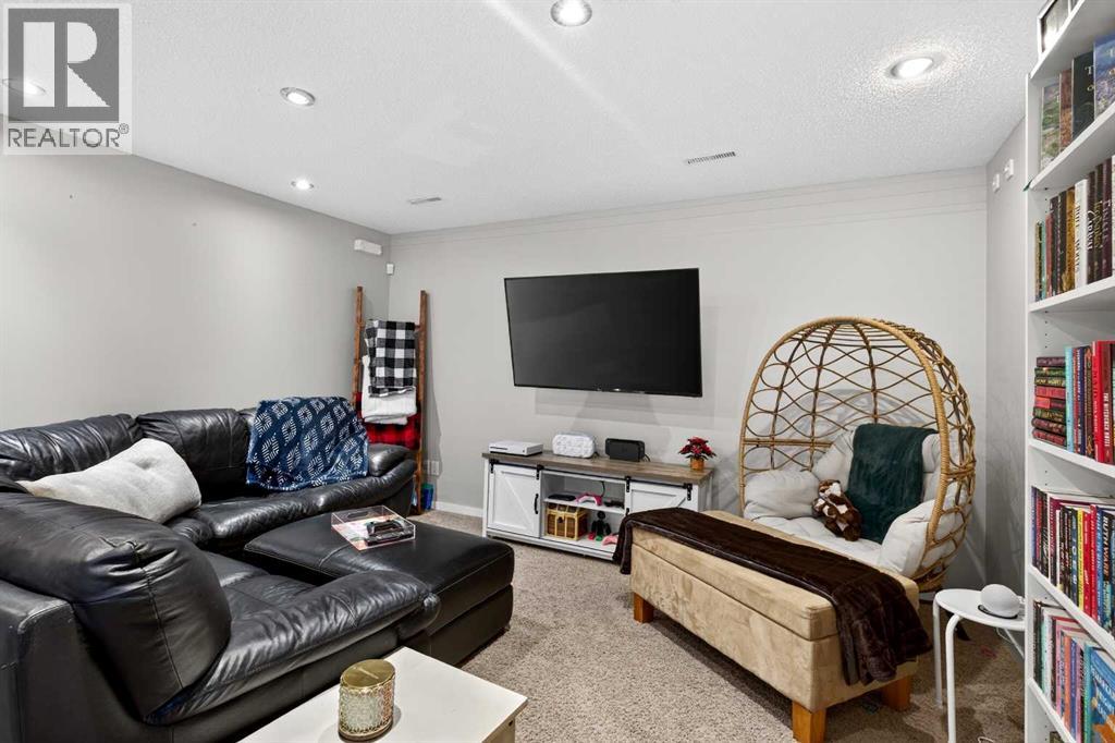 2261 Sagewood Heights SW - 41