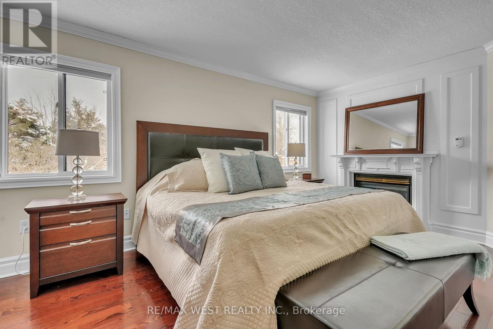 90 BIRKHALL PLACE - 11