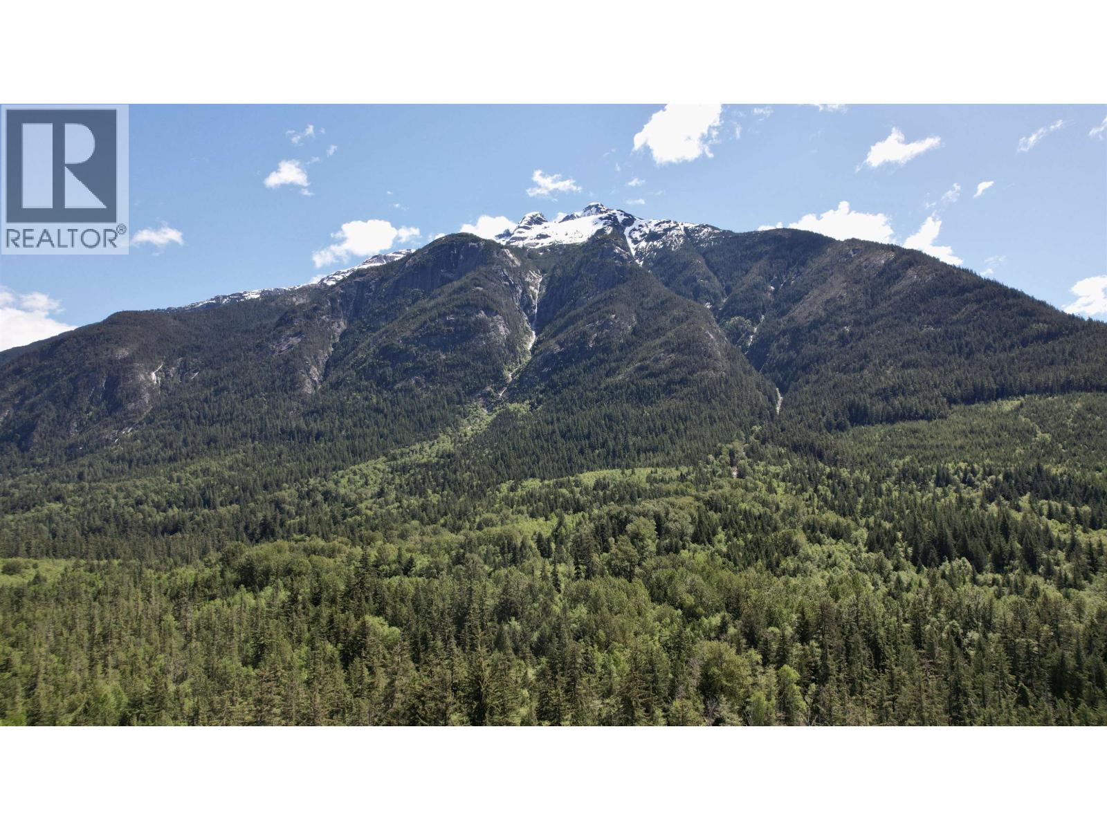 1867 MACKENZIE 20 HIGHWAY - 5