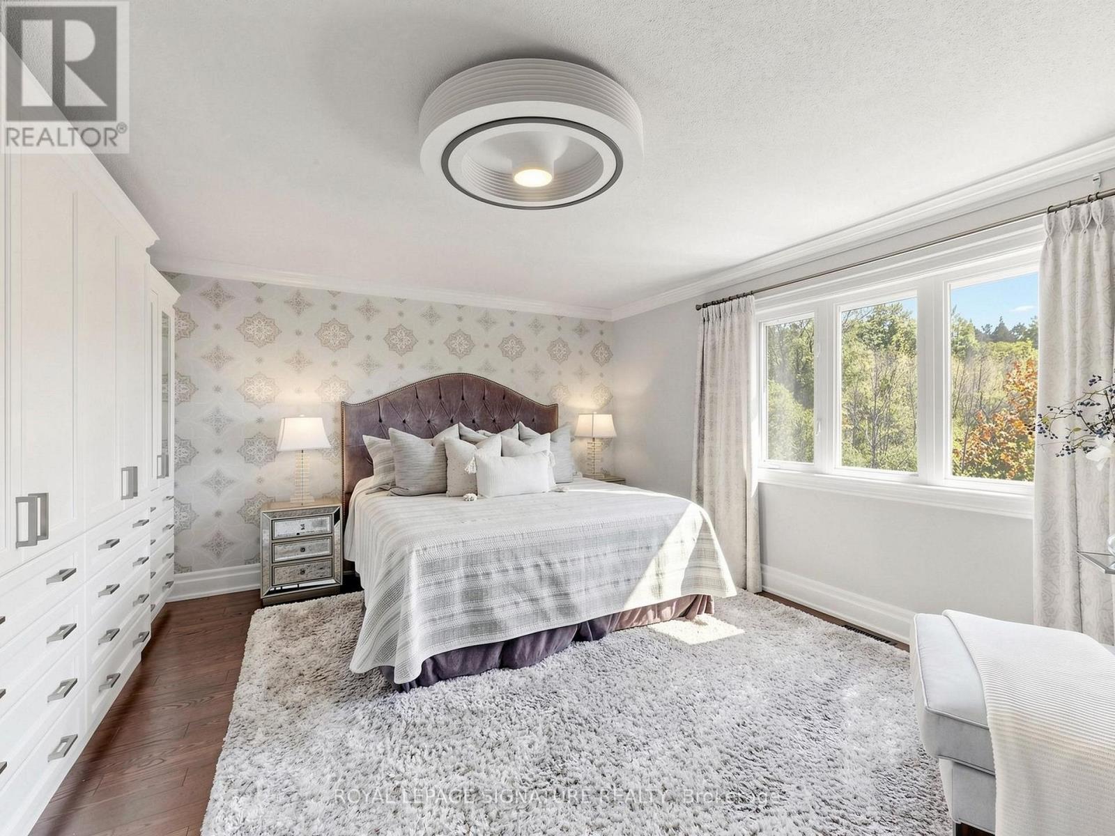 15 EVANS RIDGE - 19