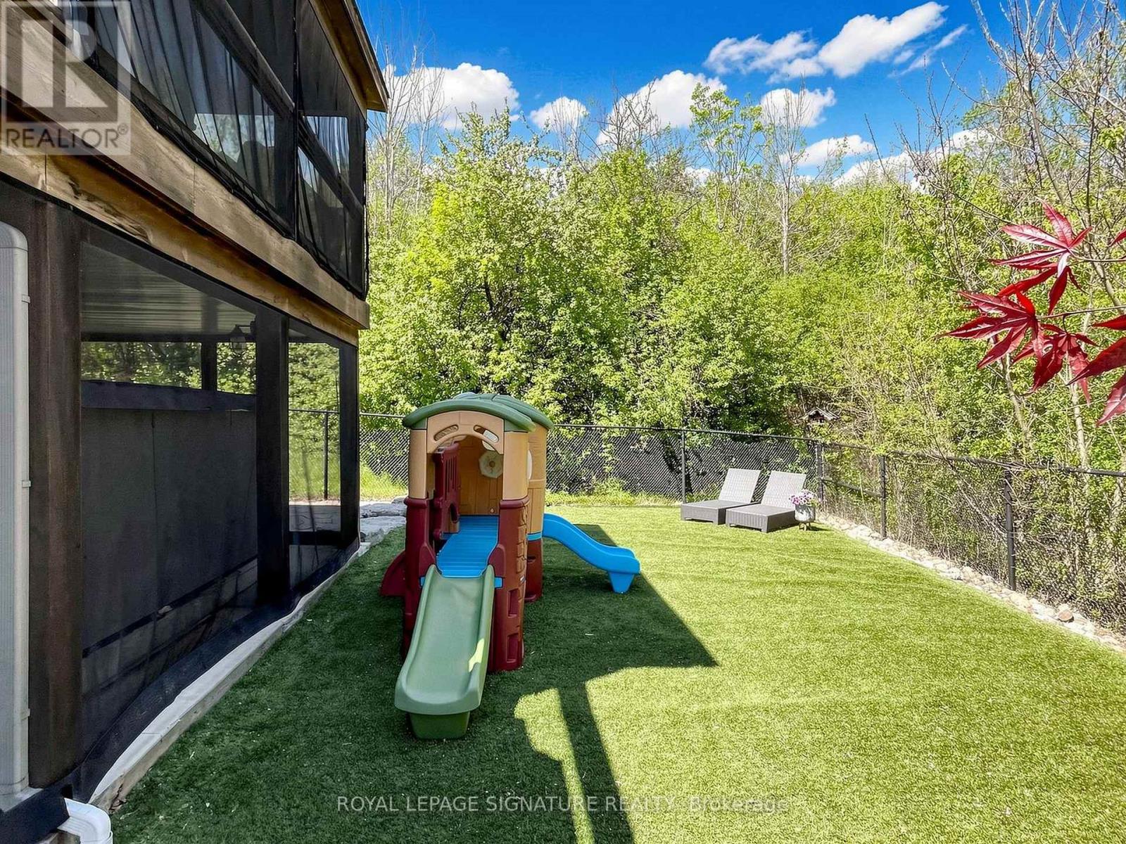 15 EVANS RIDGE - 45