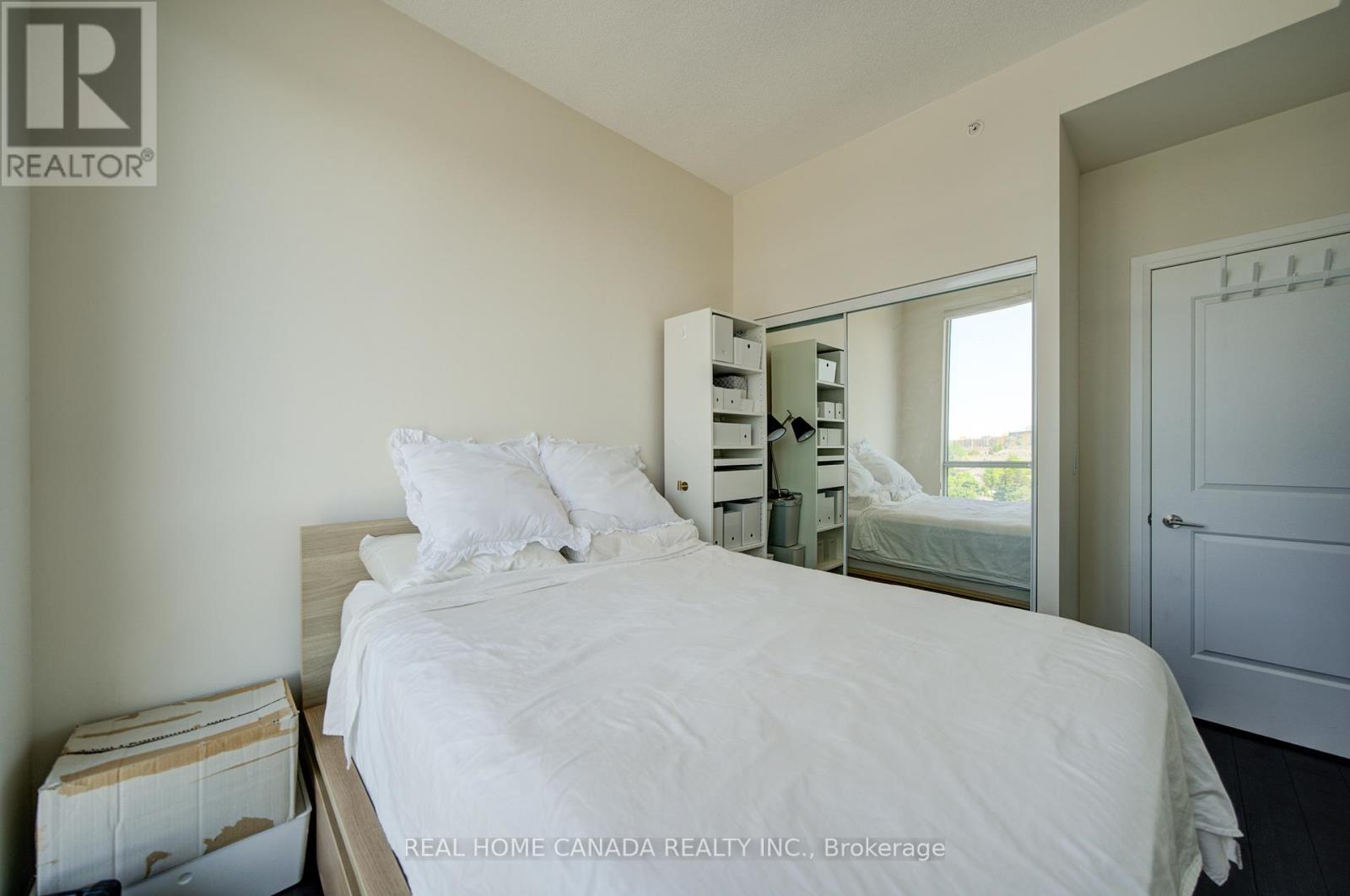 #916 5033 FOUR SPRING AVENUE - 31