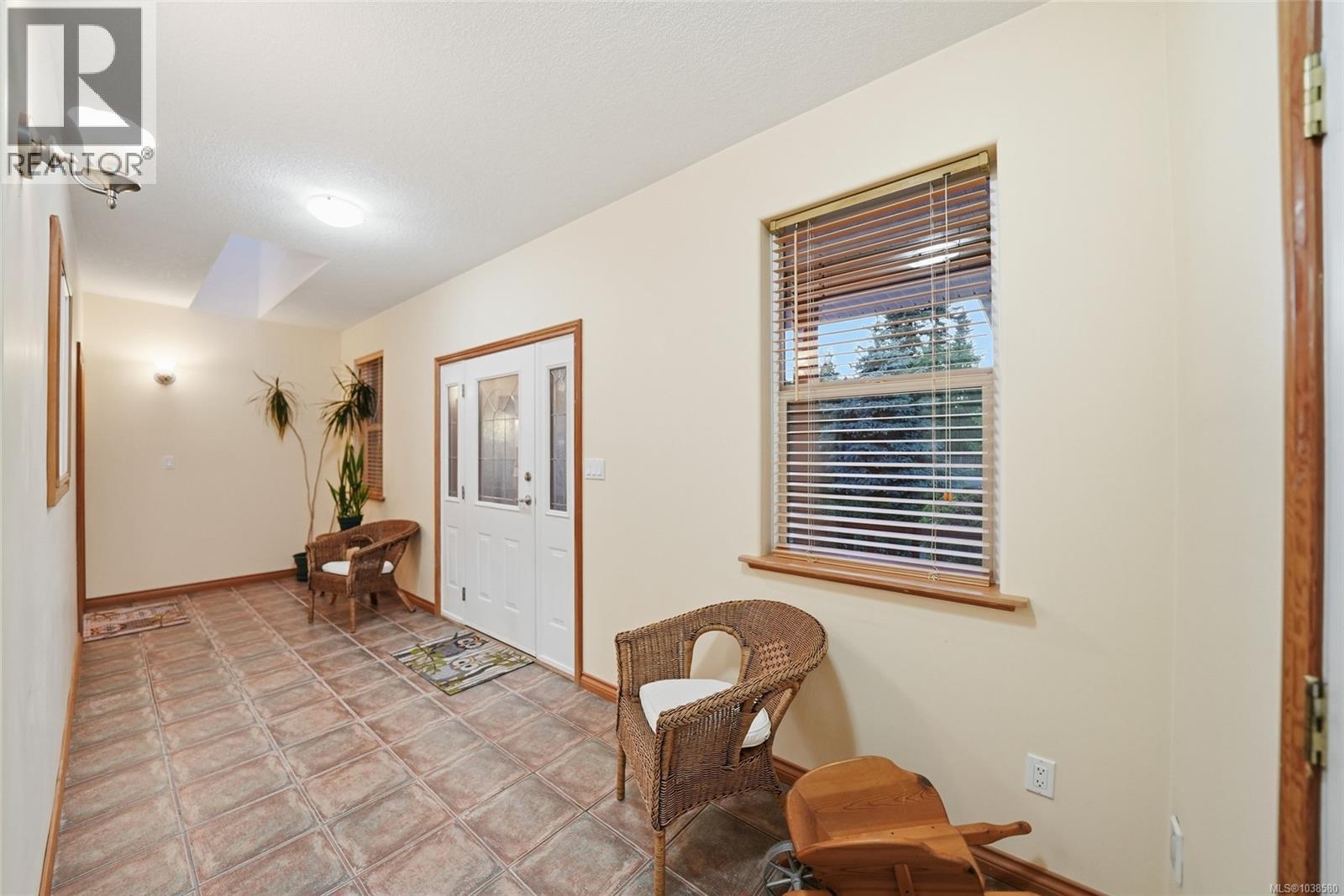 891 Terrien Way - 23