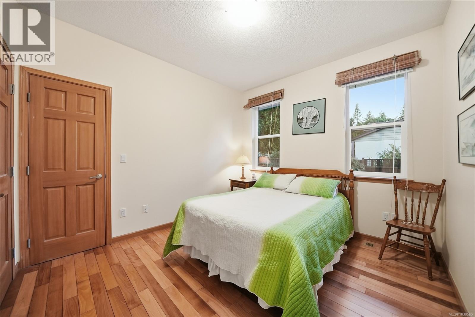 891 Terrien Way - 19