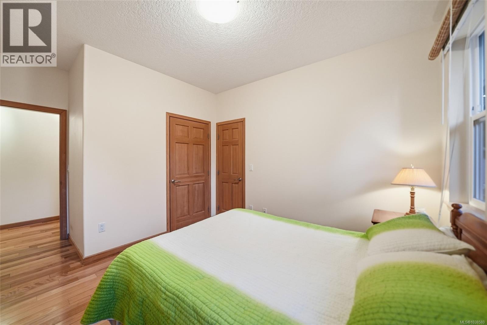 891 Terrien Way - 18