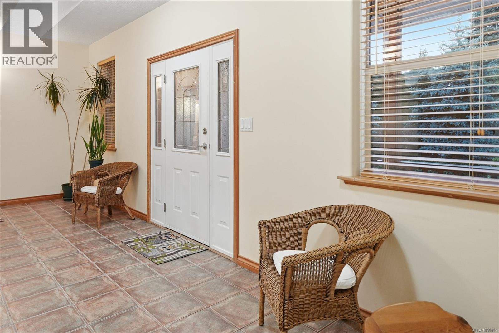 891 Terrien Way - 32