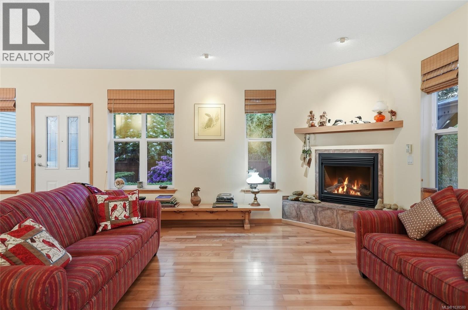 891 Terrien Way - 17