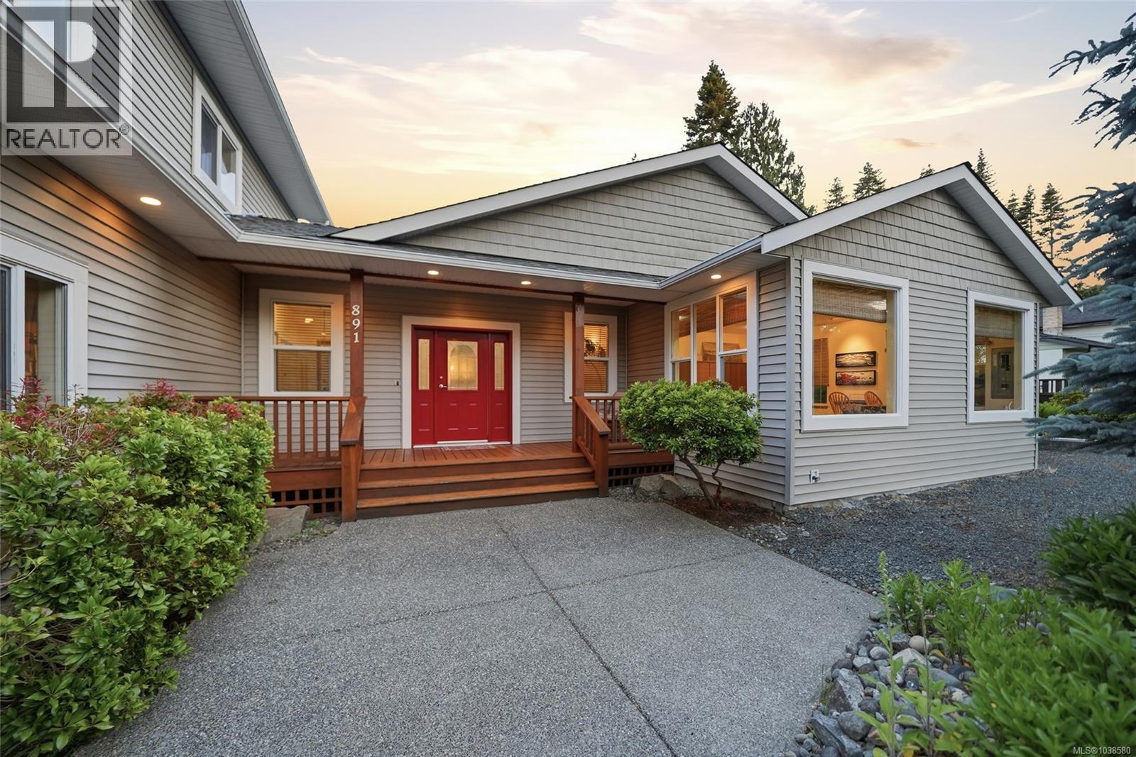 891 Terrien Way - 2
