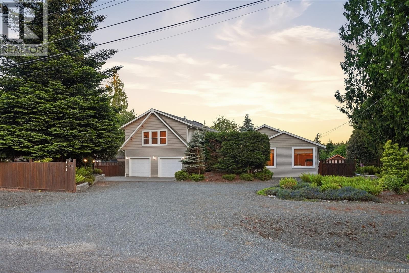 891 Terrien Way - 37