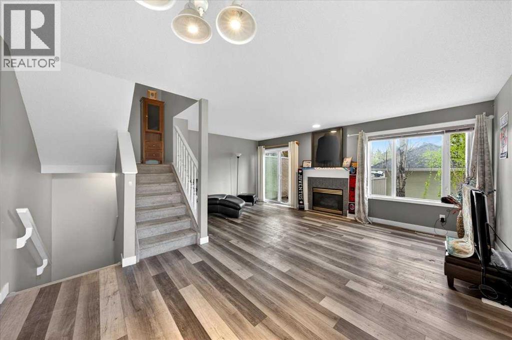 15 Cedarview Mews SW - 14