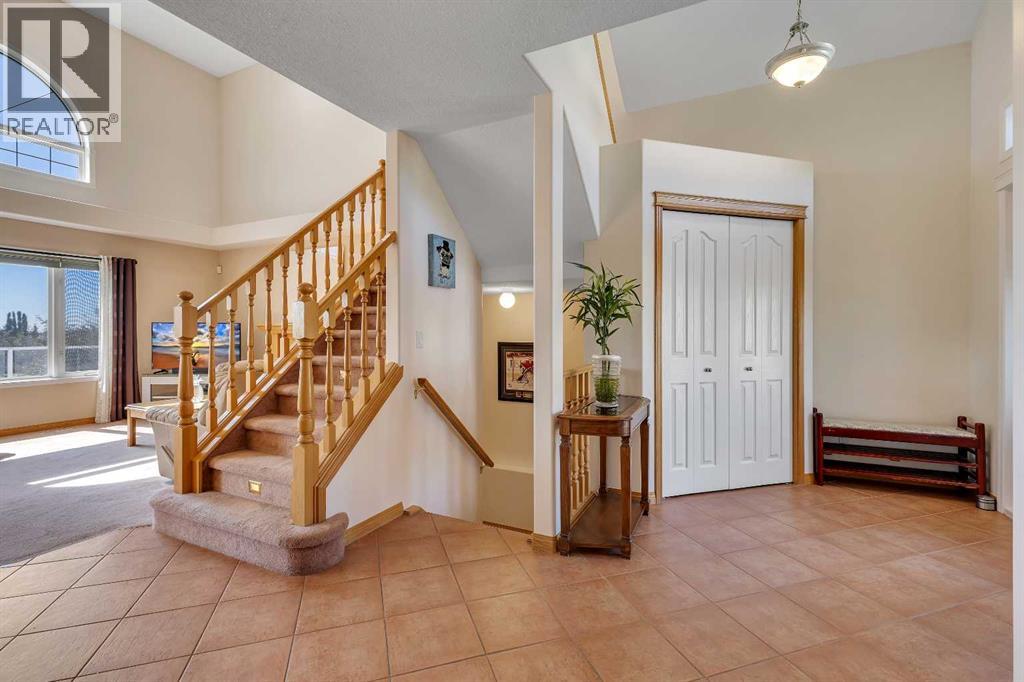 9 Panorama Hills Manor NW - 5