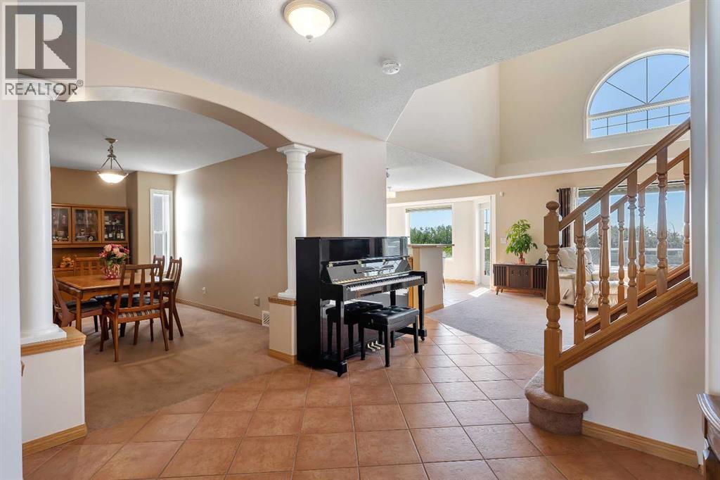 9 Panorama Hills Manor NW - 6