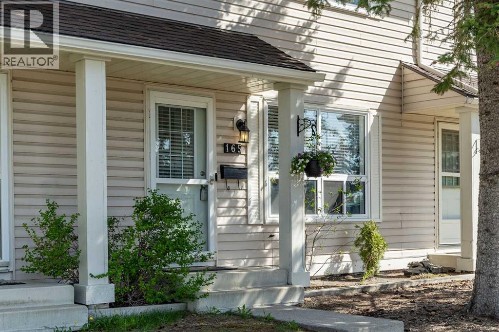 165 Woodmont Terrace SW - Image 2
