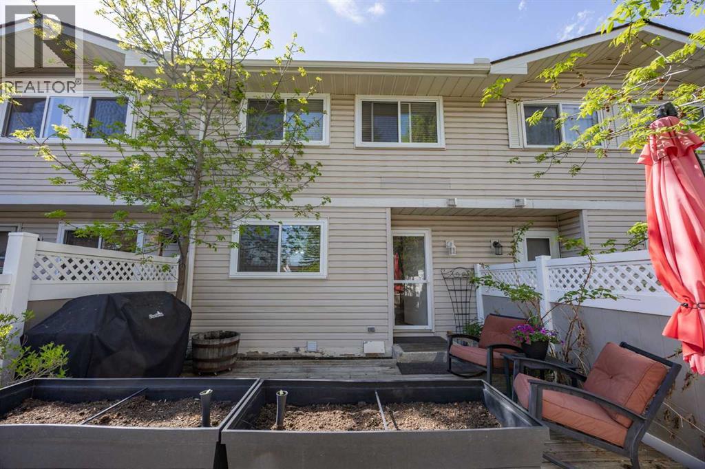 165 Woodmont Terrace SW - 18
