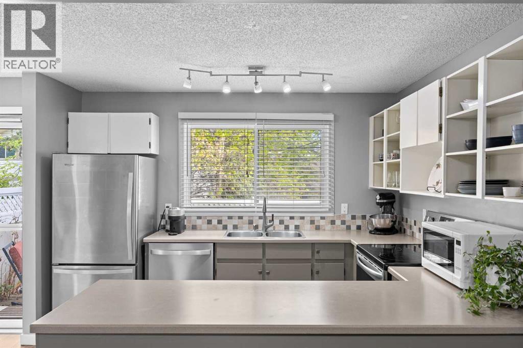 165 Woodmont Terrace SW - 12