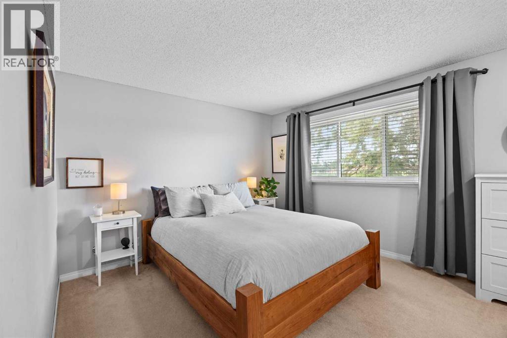 165 Woodmont Terrace SW - 19