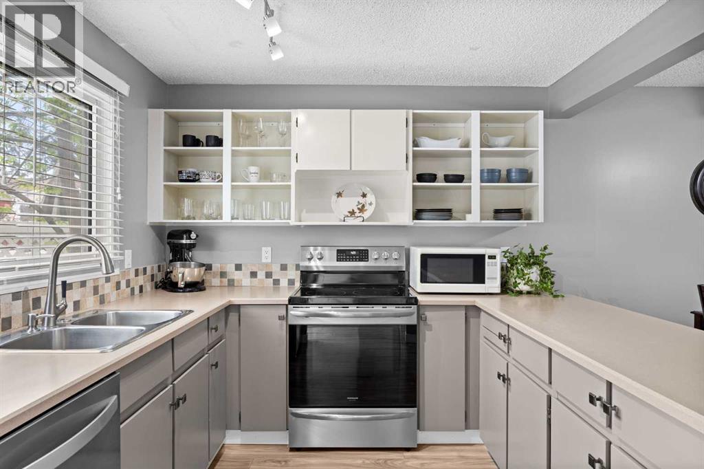 165 Woodmont Terrace SW - 13