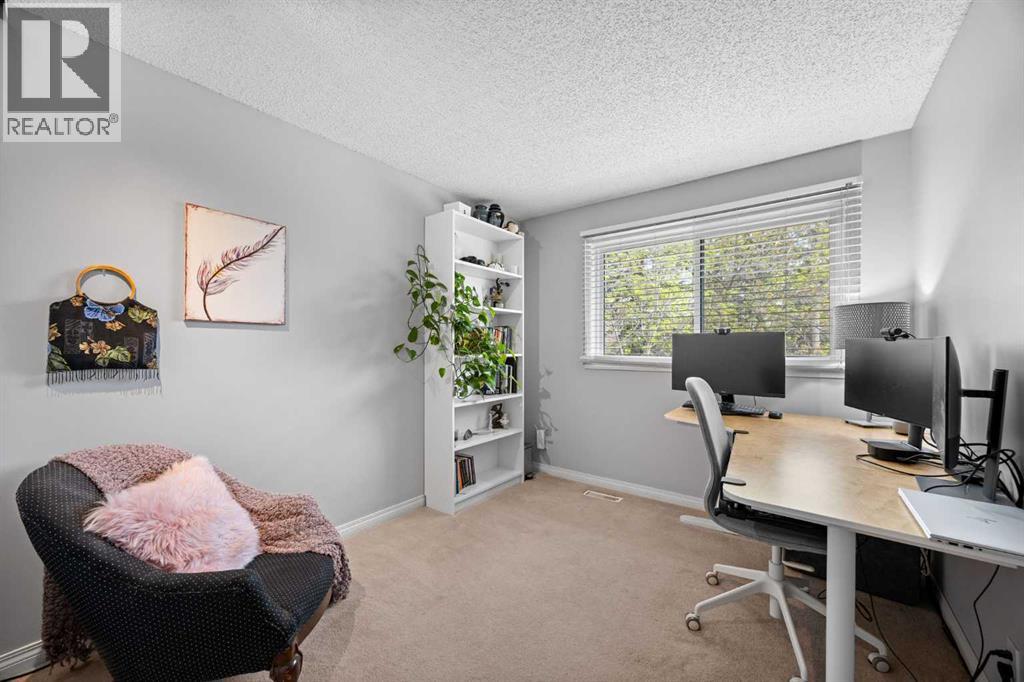 165 Woodmont Terrace SW - 24