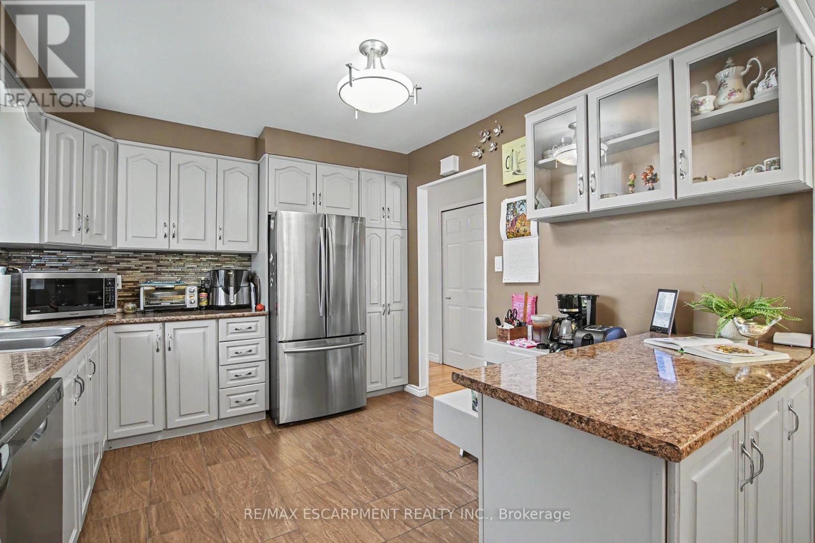 304 ST ANDREWS DRIVE - 13