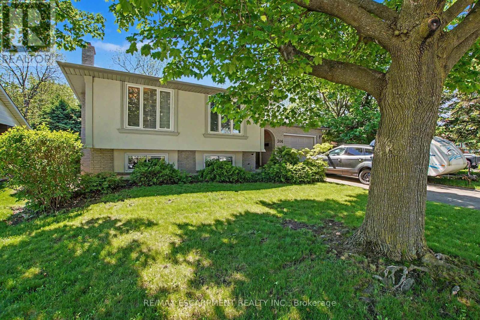 304 ST ANDREWS DRIVE - Image 3
