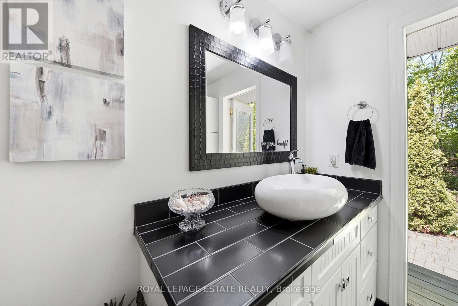 1777 LAZIER ROAD - 21