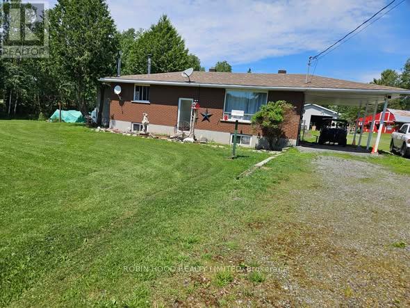 892 SECORD ROAD - 1