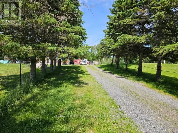 892 SECORD ROAD - 2