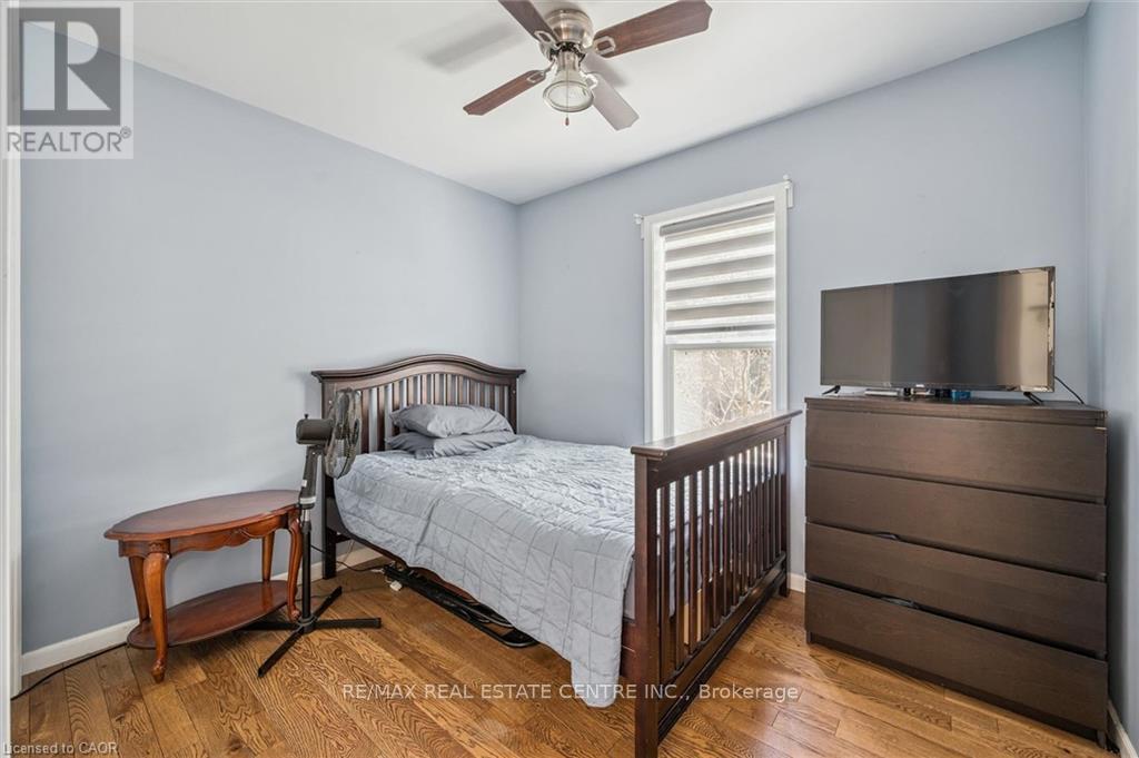 56 ASH AVENUE - 13