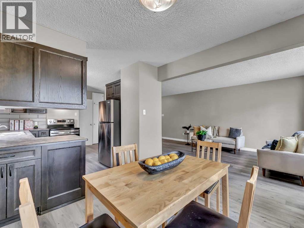 166 Mitchell Crescent NW - 12