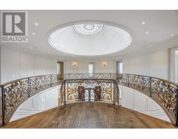 73 Lord Seaton Road, Toronto, ON M2P1K6 Photo 24
