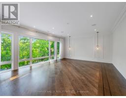 73 Lord Seaton Road, Toronto, ON M2P1K6 Photo 27