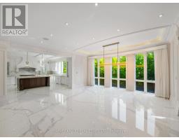 Family room - 73 Lord Seaton Road, Toronto, ON M2P1K6 Photo 7