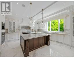 Kitchen - 73 Lord Seaton Road, Toronto, ON M2P1K6 Photo 8