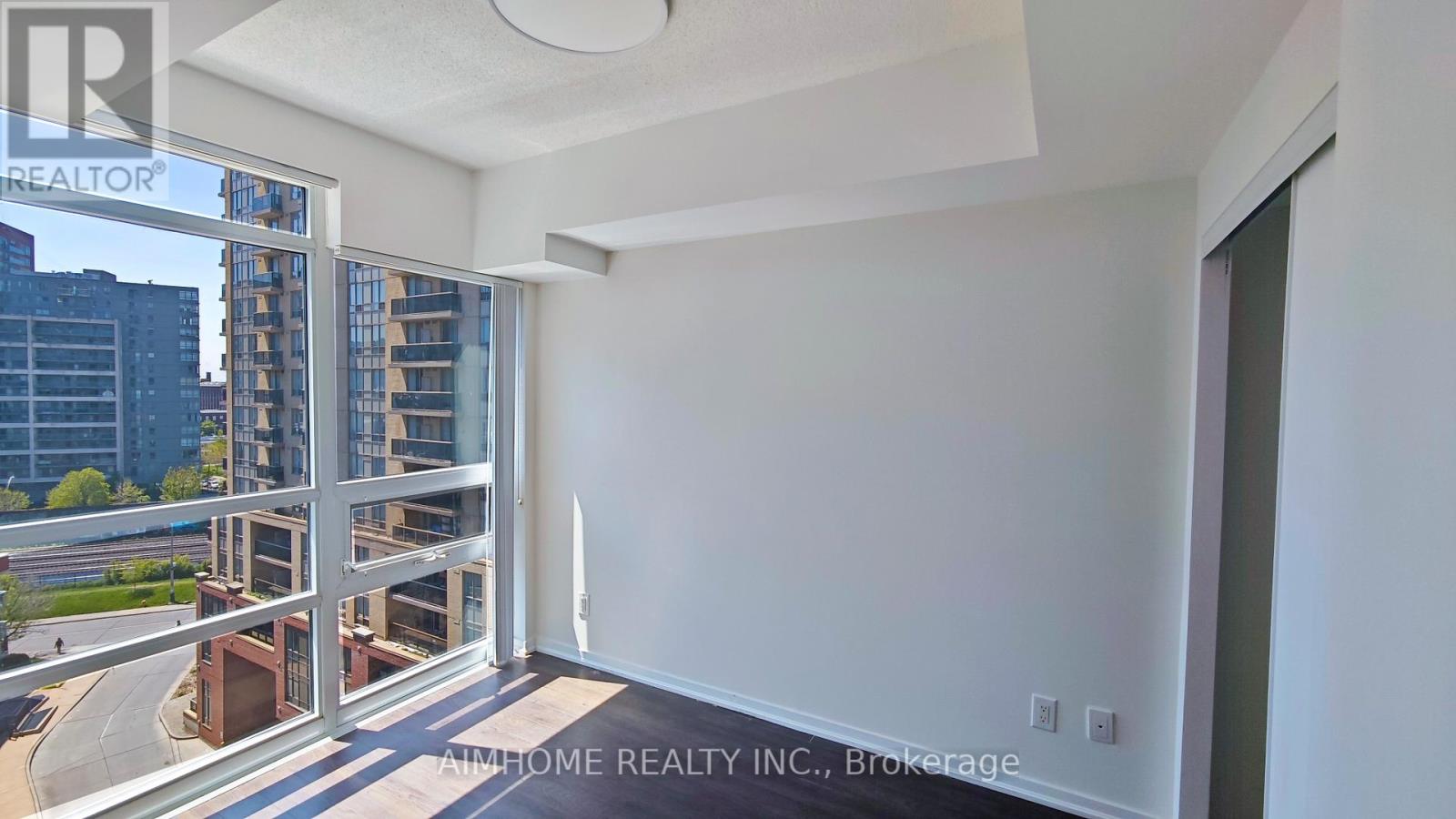 #1107 68 ABELL STREET - 6