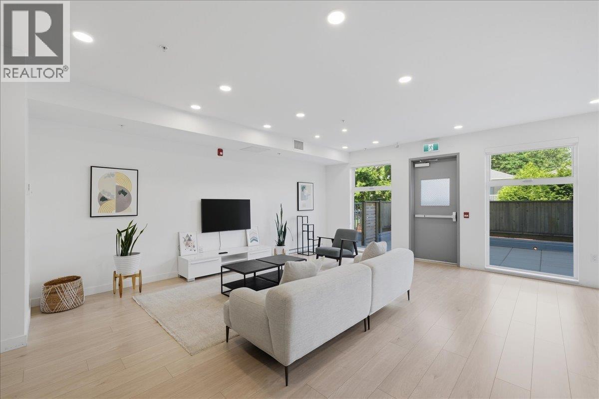 104 2345 RINDALL AVENUE, Port Coquitlam