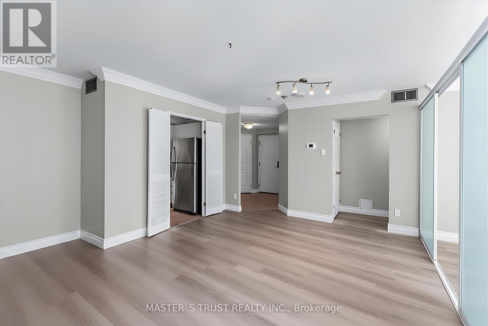 #1702 55 CENTRE AVENUE - 11