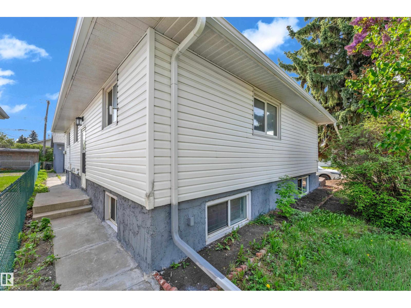 13116 128A AV NW - 30